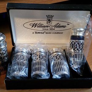 VTGE WILLIAM ADAMS COBALT & SILVER SALT & PEPPER